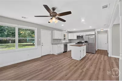 1907 E 63rd Street, Savannah, GA 31404 - Photo 12