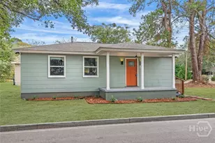 2102 Auburn St, Savannah, GA 31404 - Photo 2