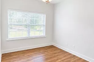 506 E Liberty St, Savannah, GA 31401 - Photo 6