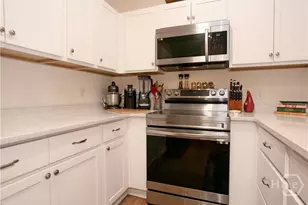 1602 Le Grand St, Savannah, GA 31401 - Photo 10