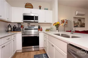 1602 Le Grand St, Savannah, GA 31401 - Photo 8