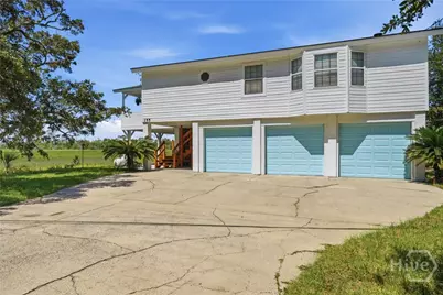 155 S Campbell Avenue, Tybee Island, GA 31328 - Photo 2
