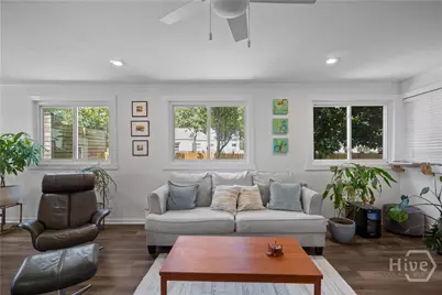 2332 E 41st Street, Savannah, GA 31404 - Photo 16