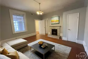 203 E York St, Savannah, GA 31401 - Photo 2