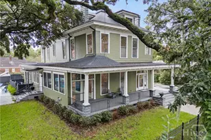 121 E Victory Dr, Savannah, GA 31405 - Photo 2