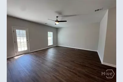 155 Orkney Street, Savannah, GA 31407 - Photo 4