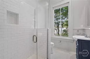 902 Barnard St, Savannah, GA 31401 - Photo 26