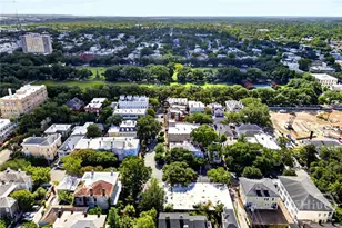 902 Barnard St, Savannah, GA 31401 - Photo 32