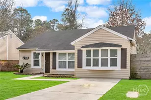 123 Peachtree Dr, Savannah, GA 31419 - Photo 2