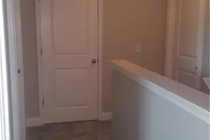 37 Wesleyan Dr, Savannah, GA 31419 - Photo 10