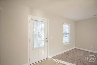 37 Wesleyan Drive, Savannah, GA 31419 - Photo 4
