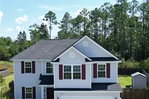 1063 Sweetbay Ct, Hinesville, GA 31313 - Photo 2