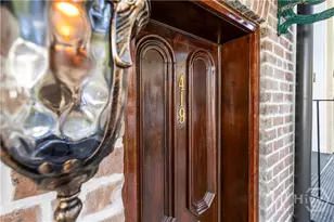 419 E Charlton St, Savannah, GA 31401 - Photo 6