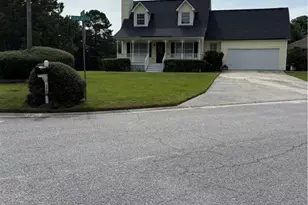 102 Stonebridge Ln, Savannah, GA 31410 - Photo 2