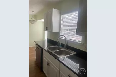 102 Stonebridge Lane, Savannah, GA 31410 - Photo 6