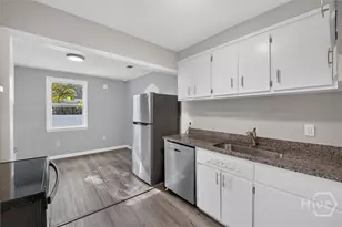 2031 Utah St, Savannah, GA 31404 - Photo 6