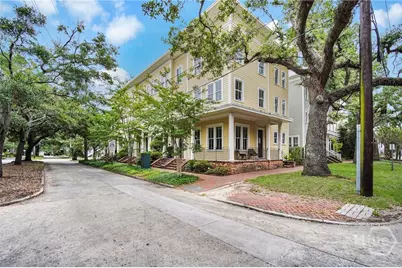 718 Tattnall Street, Savannah, GA 31401 - Photo 4