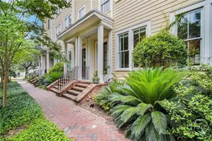718 Tattnall St, Savannah, GA 31401 - Photo 2