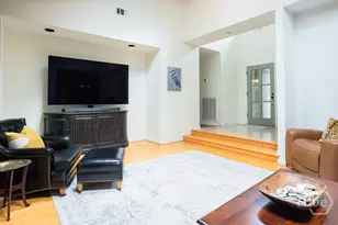2 Bray Ln, Savannah, GA 31411 - Photo 8