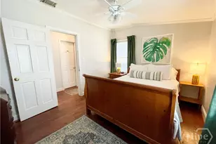 219 W Taylor St, Savannah, GA 31401 - Photo 12