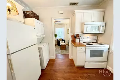 219 W Taylor Street #215, Savannah, GA 31401 - Photo 10