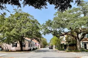 219 W Taylor St, Savannah, GA 31401 - Photo 22