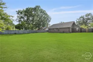 807 Hidden Hollow Cir, Hinesville, GA 31313 - Photo 16