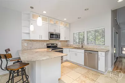 28 Dame Kathryn Drive, Savannah, GA 31411 - Photo 6
