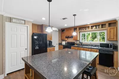 1071 White Drive NE, Townsend, GA 31331 - Photo 2