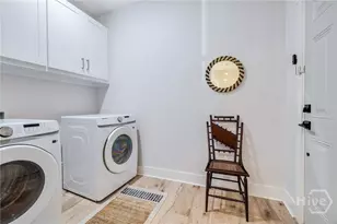 1135 E Park Ave, Savannah, GA 31404 - Photo 26