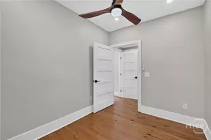 221 W Duffy St, Savannah, GA 31401 - Photo 22