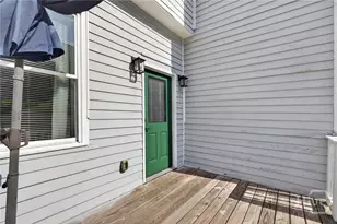 221 W Duffy St, Savannah, GA 31401 - Photo 34