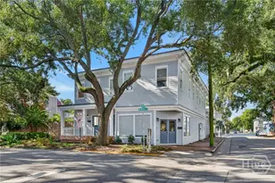 221 W Duffy St, Savannah, GA 31401 - Photo 4
