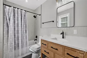 221 W Duffy St, Savannah, GA 31401 - Photo 32