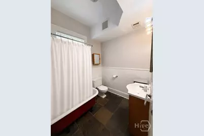 530 E 35th Street #A, Savannah, GA 31401 - Photo 6
