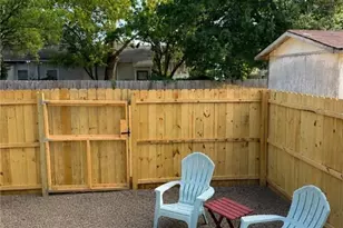 530 E 35th St, Savannah, GA 31401 - Photo 10