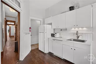 114 W Waldburg St, Savannah, GA 31401 - Photo 26