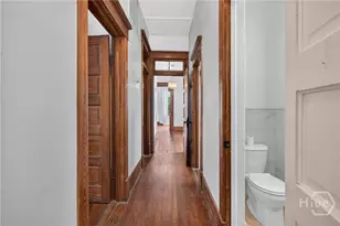 114 W Waldburg St, Savannah, GA 31401 - Photo 36