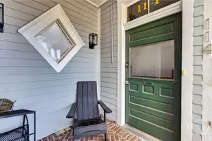 114 W Waldburg St, Savannah, GA 31401 - Photo 8