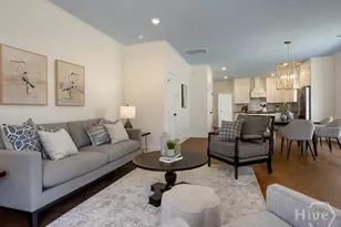 809 E 36th St, Savannah, GA 31401 - Photo 10