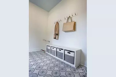 809 E 36th Street, Savannah, GA 31401 - Photo 30