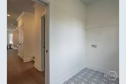 809 E 36th Street, Savannah, GA 31401 - Photo 32