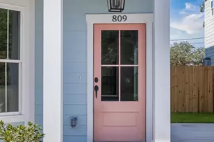 809 E 36th St, Savannah, GA 31401 - Photo 6