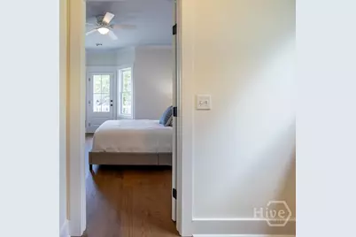 809 E 36th Street, Savannah, GA 31401 - Photo 34
