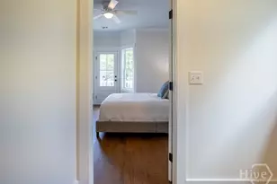 809 E 36th St, Savannah, GA 31401 - Photo 34