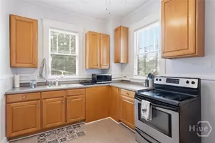 1323 E 48th St, Savannah, GA 31404 - Photo 18