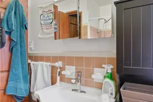 1323 E 48th St, Savannah, GA 31404 - Photo 36