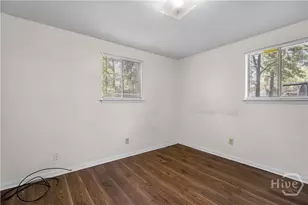 1135 Collins St, Savannah, GA 31404 - Photo 18