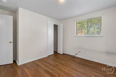 1135 Collins Street, Savannah, GA 31404 - Photo 16