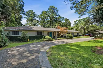 207 Devonshire Road, Savannah, GA 31410 - Photo 1